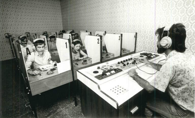 90s Language Lab Teacher Records Her Classroom Filled With Plexiglass Boxes For Her ...